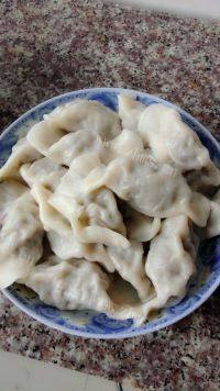 自己做的牛肉水饺做法图解7)