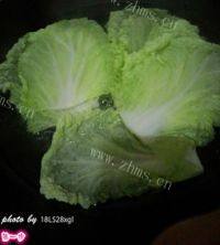 简易的白菜水饺做法图解1)