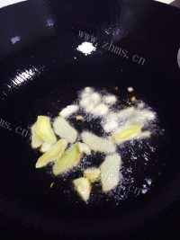 好吃的梅干菜烧肉做法图解5)