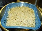 炒意大利面做法图解2)