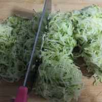 美味的萝卜肉包做法图解7)