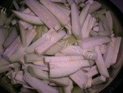 家常菜酱扒茄条做法图解2)