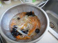 家常凉拌豆芽菜做法图解7)