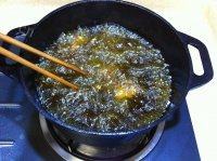 家常菜炸豆腐泡做法图解8)