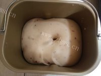 自制蔓越莓小餐包做法图解5)