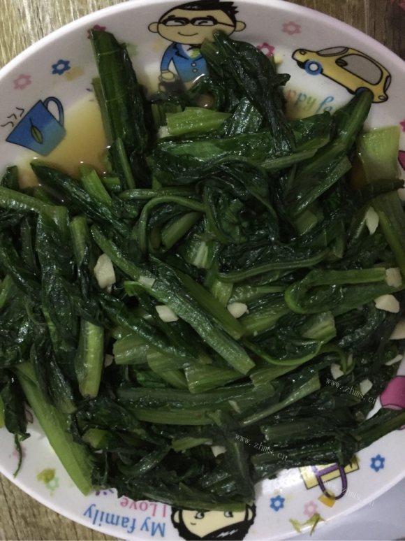 喷香的清炒油麦菜