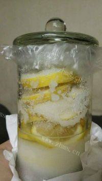 诱人蜂蜜腌柠檬