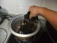 海带黄豆猪骨汤做法图解6)