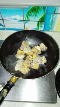 家常菜红烧鸡肉做法图解2)