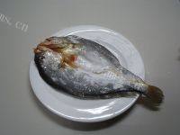 家常菜香煎黄花鱼做法图解5)