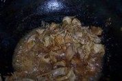 尖椒肉片做法图解5)