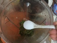 脆嫩可口的香椿酱做法图解6)