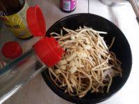 美味的凉拌鱼腥草做法图解8)