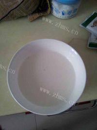 自制奶香玉米发糕做法图解2)