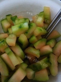 家常凉拌糖醋蜜瓜皮做法图解4)