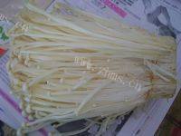 「DIY美食」金针菇炒肉做法图解1)