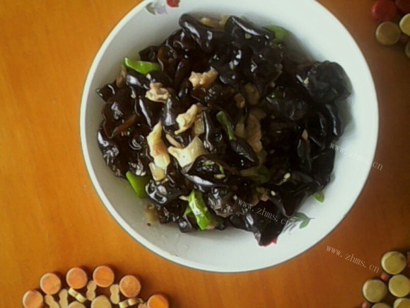 唇齿留香的木耳炒肉