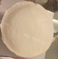 美味营养的生日蛋糕做法图解8)