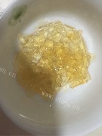 家常菜杏仁豆腐做法图解2)