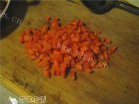 自己做的胡萝卜焖饭做法图解2)