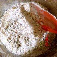 自制全麦消化饼干做法图解5)