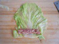 白菜肉卷做法图解6)
