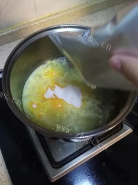 芒果布丁做法图解3)