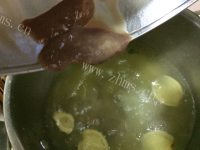 西洋菜猪肝汤做法图解9)