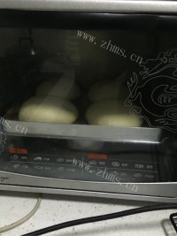 好吃的巧克力奶酪包做法图解5)