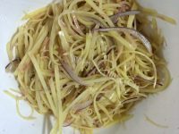 自制土豆丝煎饼做法图解7)