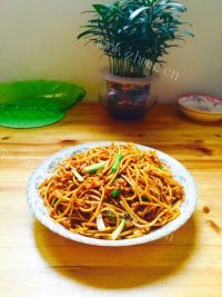美味的酱油炒面做法图解11)