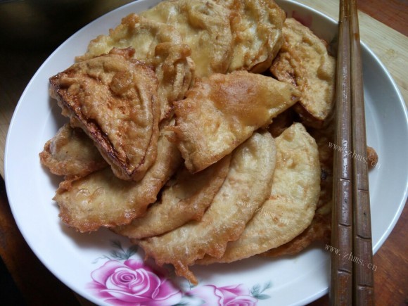 色香味俱全的炸茄盒