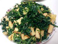 家常菜韭菜炒鸡蛋