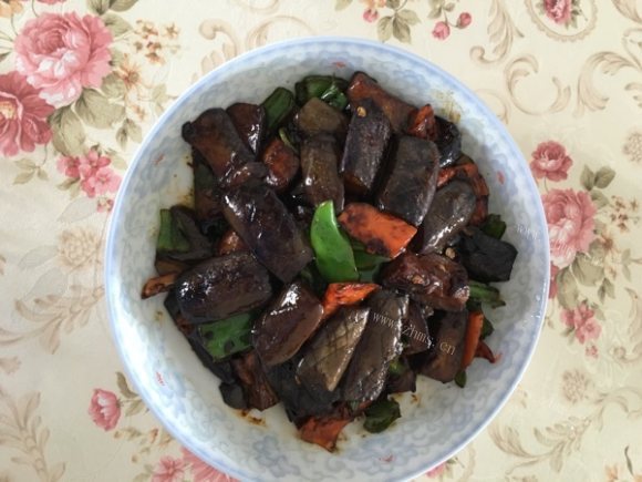 五味俱全的酱爆茄子