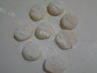 简单的芹菜猪肉包做法图解5)
