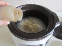 美味香菜猪肝阴米粥做法图解7)