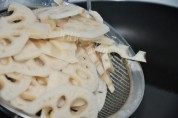 葱香藕片做法图解3)