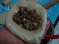 自制肉烧饼做法图解10)