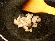 家常菜肉丝炒酸菜粉做法图解4)