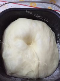 好吃的乳酪牛角面包做法图解4)