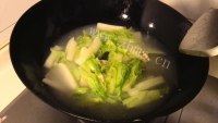 人间美味般的白菜炖冻豆腐做法图解6)