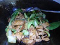 色味俱全的油菜炒豆腐做法图解10)