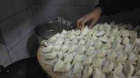 自己做的荠菜水饺做法图解12)