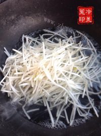 齿颊留香的绿豆芽煎饼盒子做法图解10)