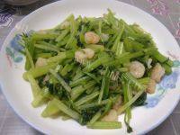 家常菜芹菜炒虾仁