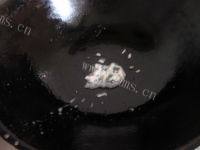 味道不错的丝瓜炒鸡蛋做法图解4)