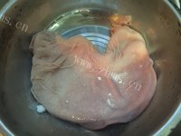 美味的卤猪肚做法图解2)