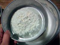 自己做的蛋白脆饼做法图解4)