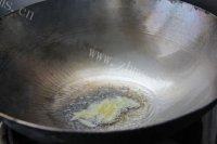 家常菜腐竹瘦肉汤做法图解5)