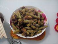 美味的芸豆炒肉做法图解6)